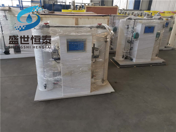 �����O��